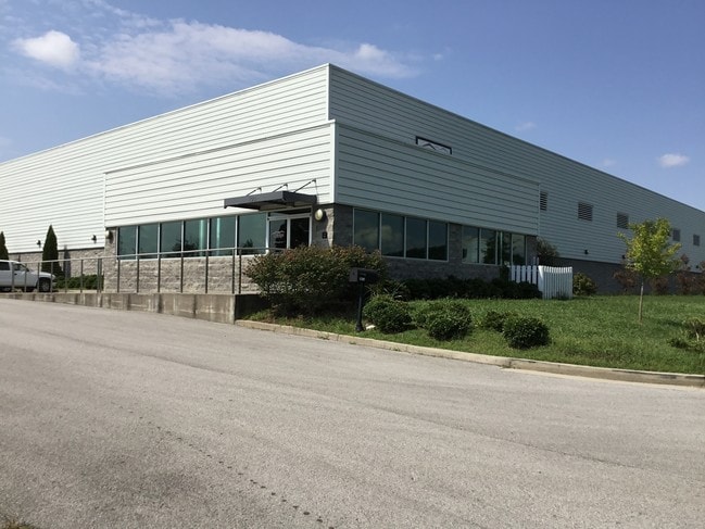 More details for 100 Europia Ave, Oak Ridge, TN - Industrial for Lease