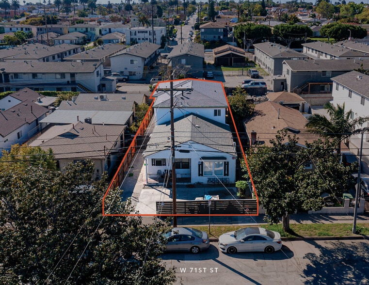 3468 W 71st St, Los Angeles, CA à vendre - Photo du bâtiment - Image 2 de 35
