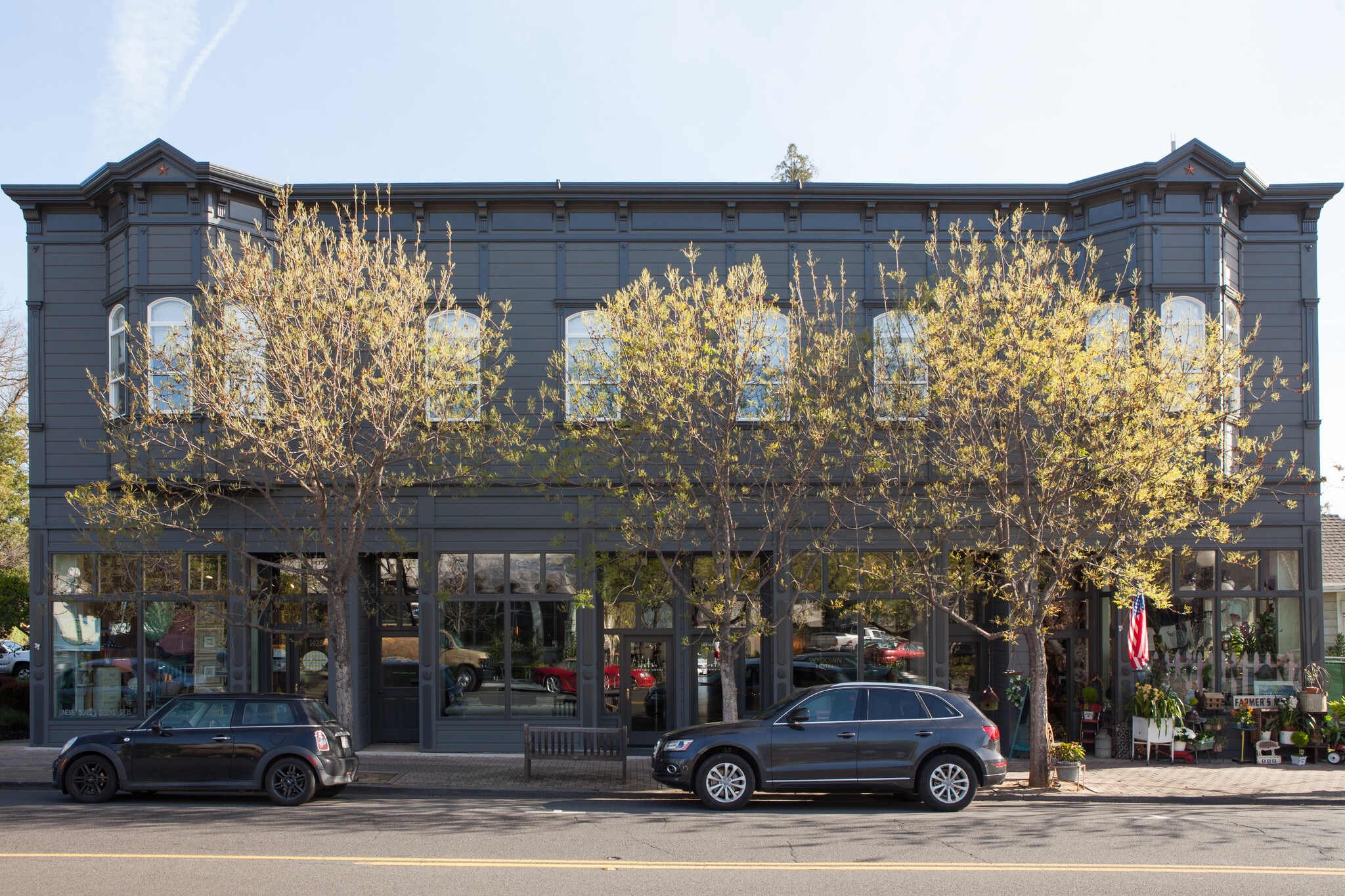 1420-1428 Main St, Saint Helena, CA à vendre Photo du bâtiment- Image 1 de 48