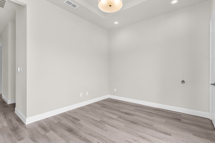 6000 Alma Rd, McKinney, TX à louer - Photo du bâtiment - Image 2 de 41