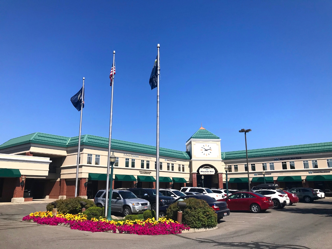 101 W Ironwood Dr, Coeur d'Alene, ID for lease Building Photo- Image 1 of 7