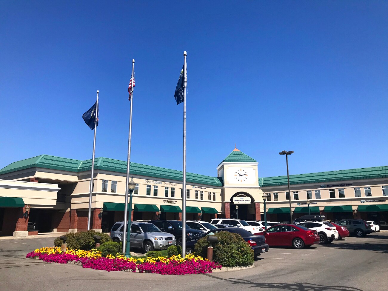 101 W Ironwood Dr, Coeur d'Alene, ID à louer Photo du bâtiment- Image 1 de 7