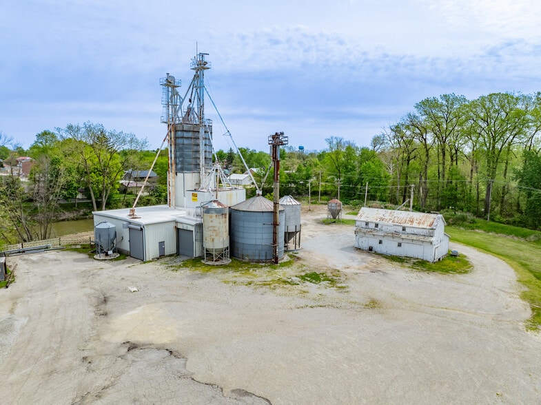 10199 S Wayne Rd, Warren, IN for sale - Building Photo - Image 3 of 40