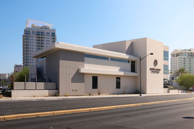 Plus de détails pour 201 E Charleston Blvd, Las Vegas, NV - Bureau à louer