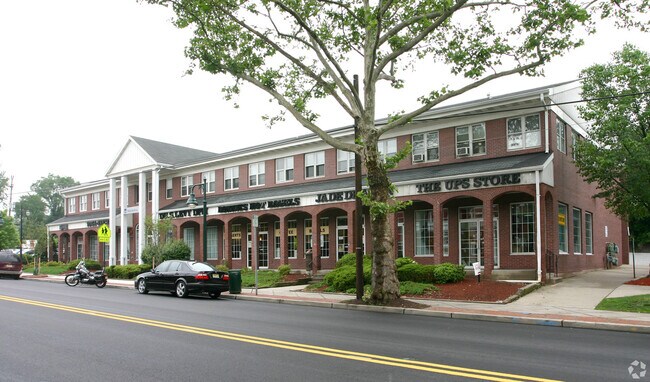Plus de détails pour 297 Kinderkamack Rd, Oradell, NJ - Bureau, Commerce de détail à louer
