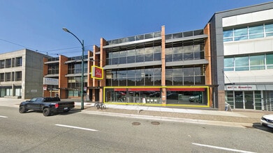 1861 Broadway W, Vancouver, BC à louer Photo intérieure- Image 1 de 1