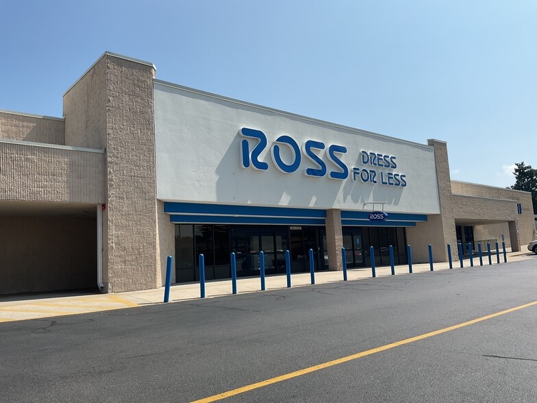 1900 E Victory Dr, Savannah, GA for lease - Building Photo - Image 2 of 13