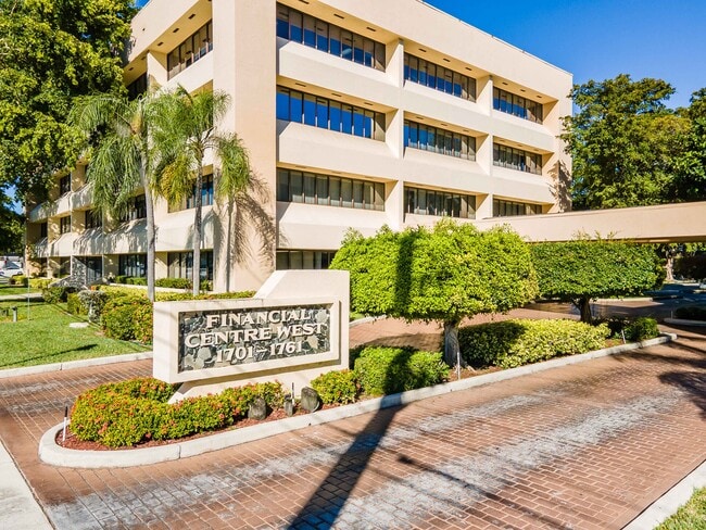 More details for 1761 W Hillsboro Blvd, Deerfield Beach, FL - Office, Retail for Lease