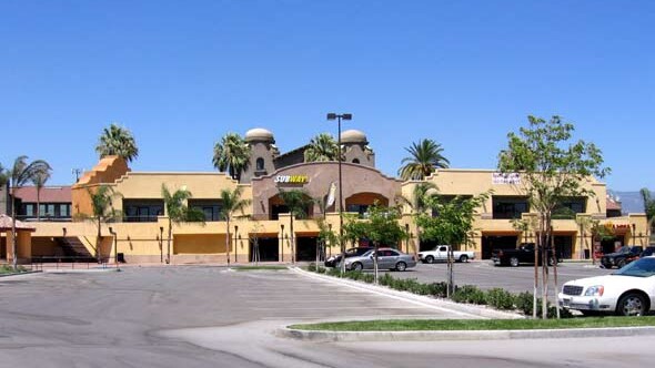 1108 W 2nd St, San Bernardino, CA à vendre - Photo du bâtiment - Image 3 de 3