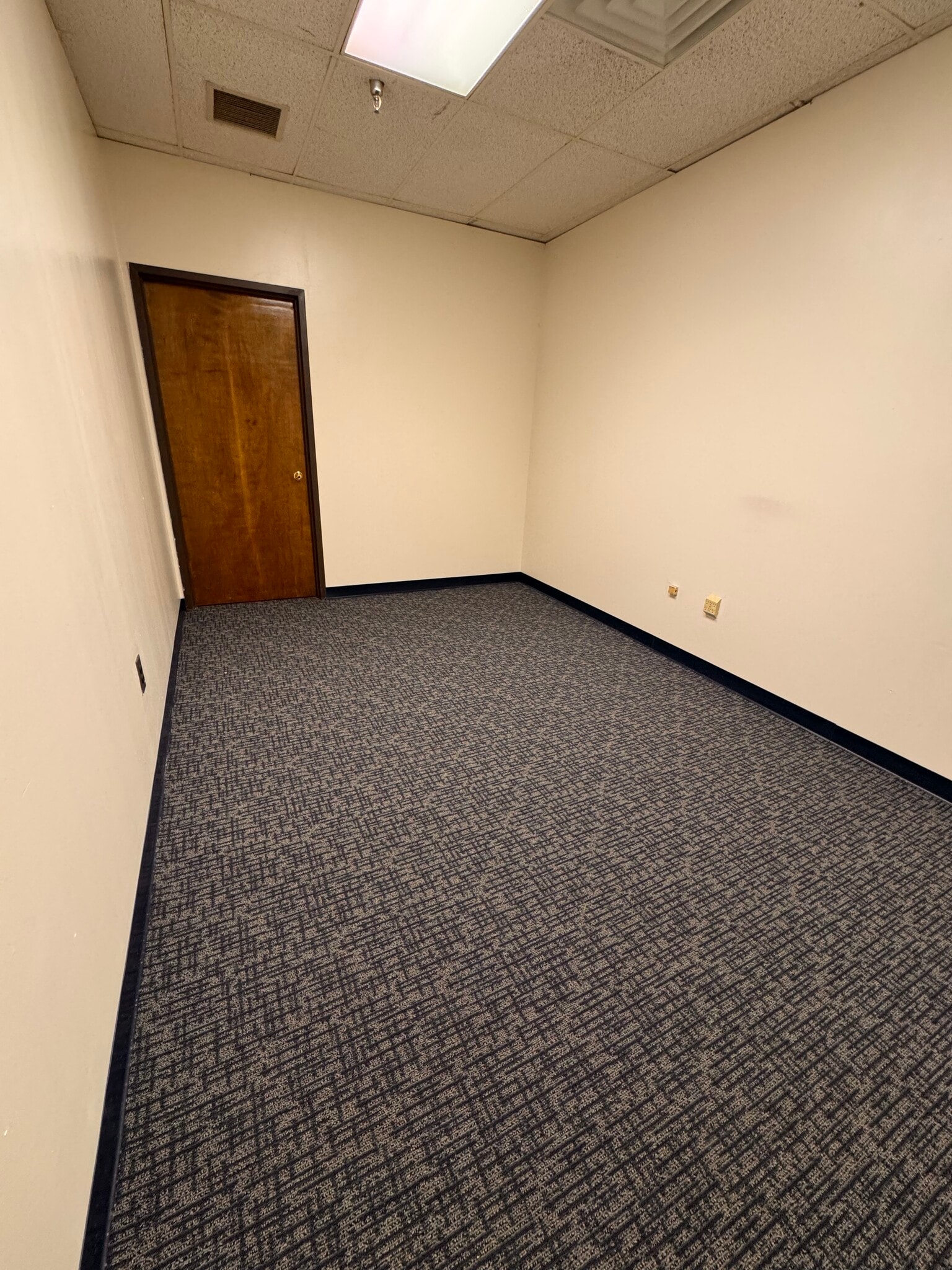 5070-5080 Parkside Ave, Philadelphia, PA for lease Building Photo- Image 1 of 1