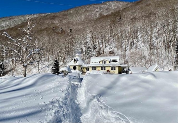 3719 W Big Intervale Rd, Margaree Valley, NS à vendre - Photo du bâtiment - Image 3 de 12