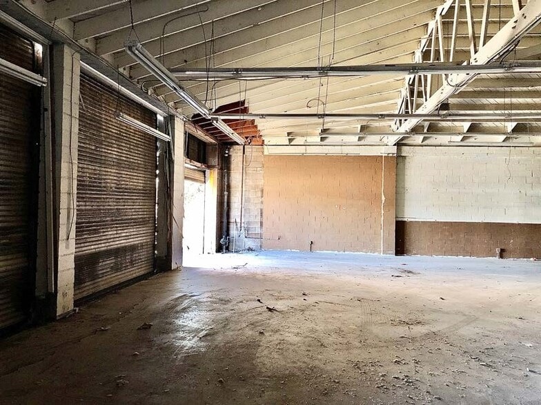 5612-5616 Santa Monica Blvd, Los Angeles, CA for lease - Building Photo - Image 3 of 21