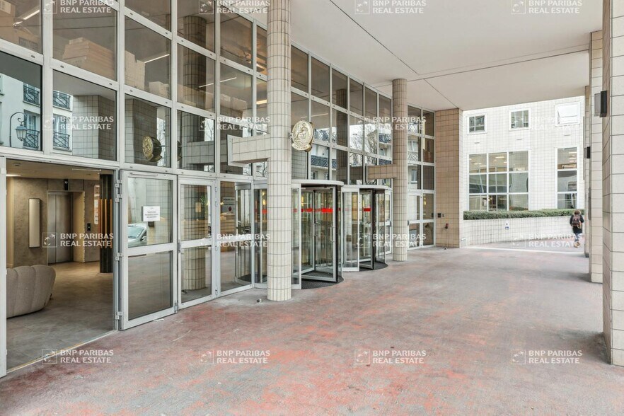 2 Rue Maurice Hartmann, Issy-les-Moulineaux à louer - Hall d’entrée - Image 3 de 16