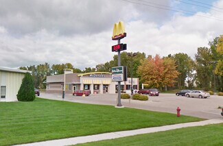 More details for 562 W Ryan St, Brillion, WI - Retail for Lease