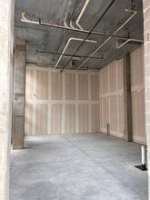 100 E Main St, Lewisville, TX à louer Photo intérieure- Image 2 de 14