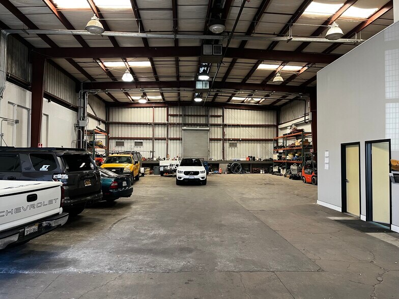 3100 E 10th St, Oakland, CA à louer - Photo du bâtiment - Image 3 de 13