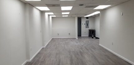 4700 Stamp Rd, Marlow Heights, MD à louer Photo intérieure- Image 2 de 35