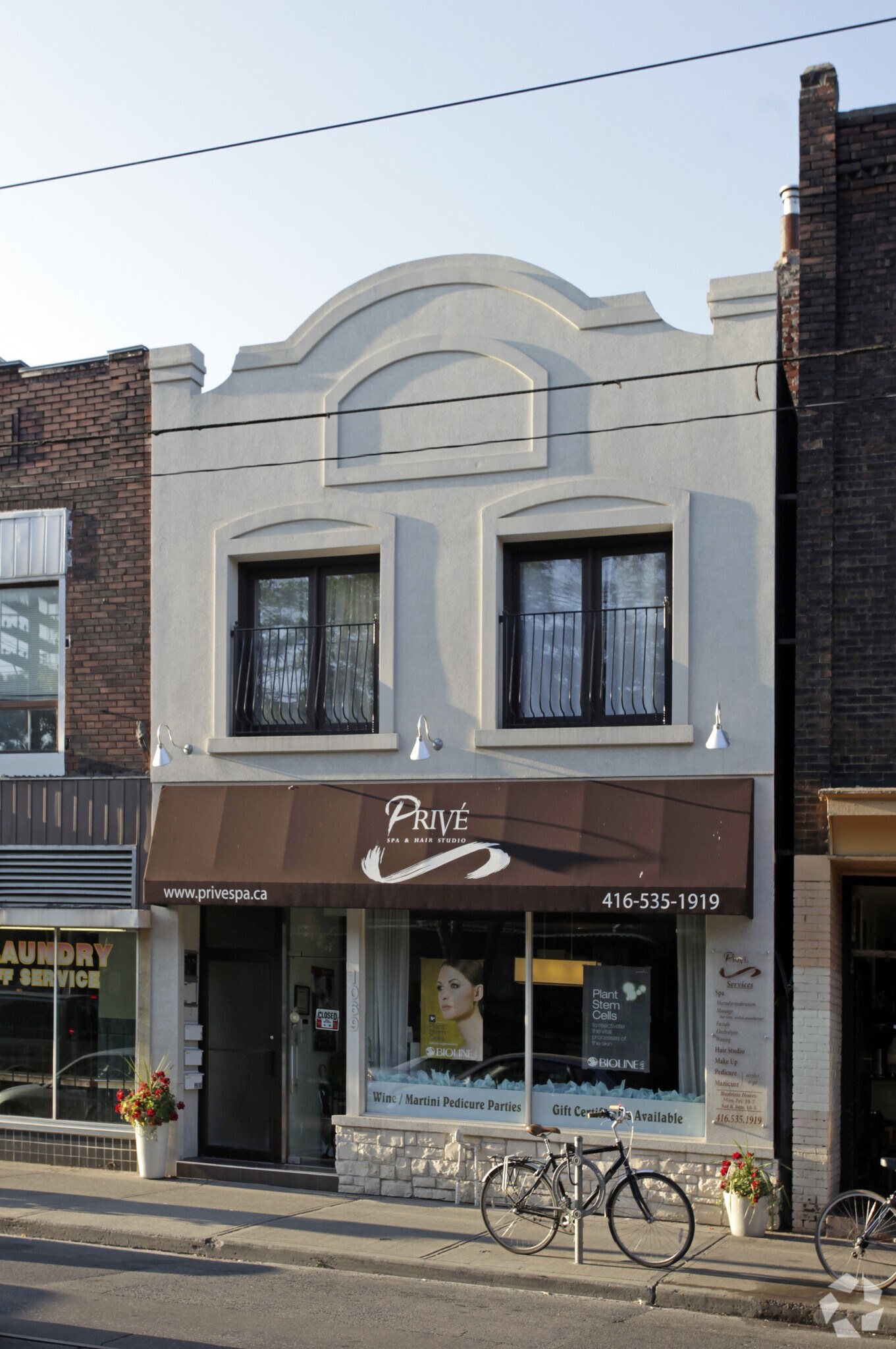 1069 College St, Toronto, ON for sale Primary Photo- Image 1 of 1