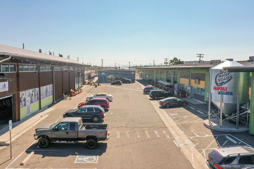 918 W 1st Ave, Denver, CO à louer - Photo du bâtiment - Image 3 de 8