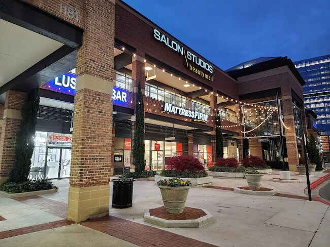 Plus de détails pour 1121-1181 Hammond Dr NE, Atlanta, GA - Coworking à louer