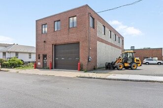 11 Marlboro St, Malden, MA à louer Photo intérieure- Image 2 de 13