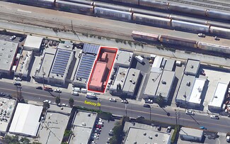 Plus de détails pour 13914 Saticoy St, Panorama City, CA - Industriel à vendre