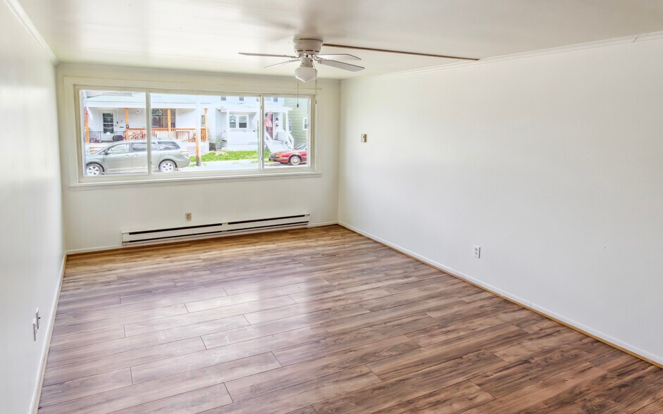 1 Kiwanis Ct, Bradford, PA à vendre - Photo du bâtiment - Image 2 de 9