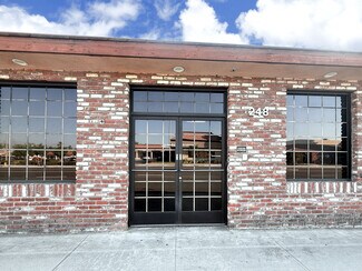 Plus de détails pour 248-250 E Rowland St, Covina, CA - Bureau/Commerce de détail à louer