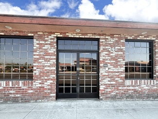 Plus de détails pour 248-250 E Rowland St, Covina, CA - Bureau/Commerce de détail à louer
