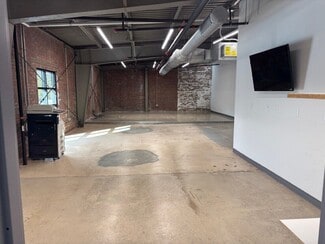 Plus de détails pour 3512 Wilkinson Blvd, Charlotte, NC - Bureau/Commerce de détail à louer