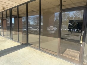 9160 Highway 64, Lakeland, TN for lease Interior Photo- Image 1 of 12