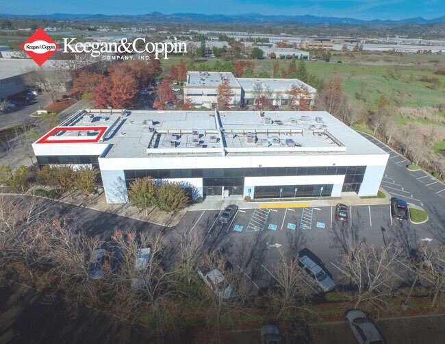 Plus de détails pour 5464 Skylane Blvd, Santa Rosa, CA - Bureau à louer