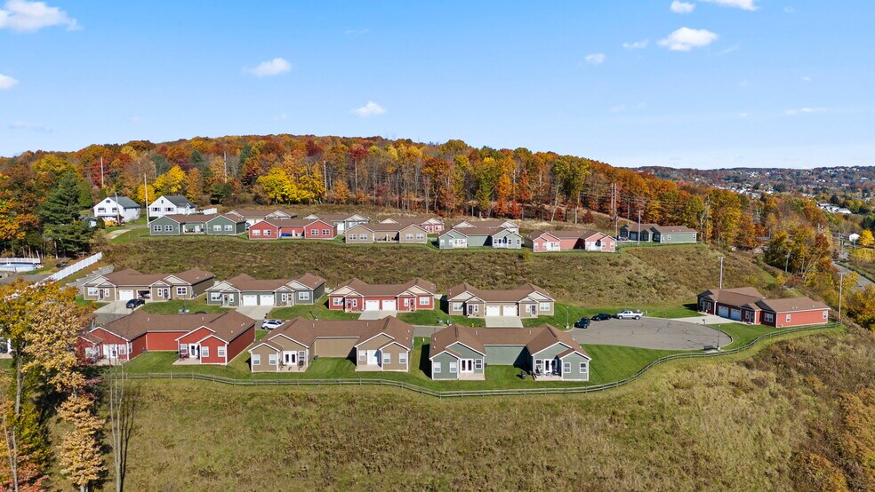 501 E Franklin St, Endicott, NY à vendre - Photo principale - Image 1 de 1