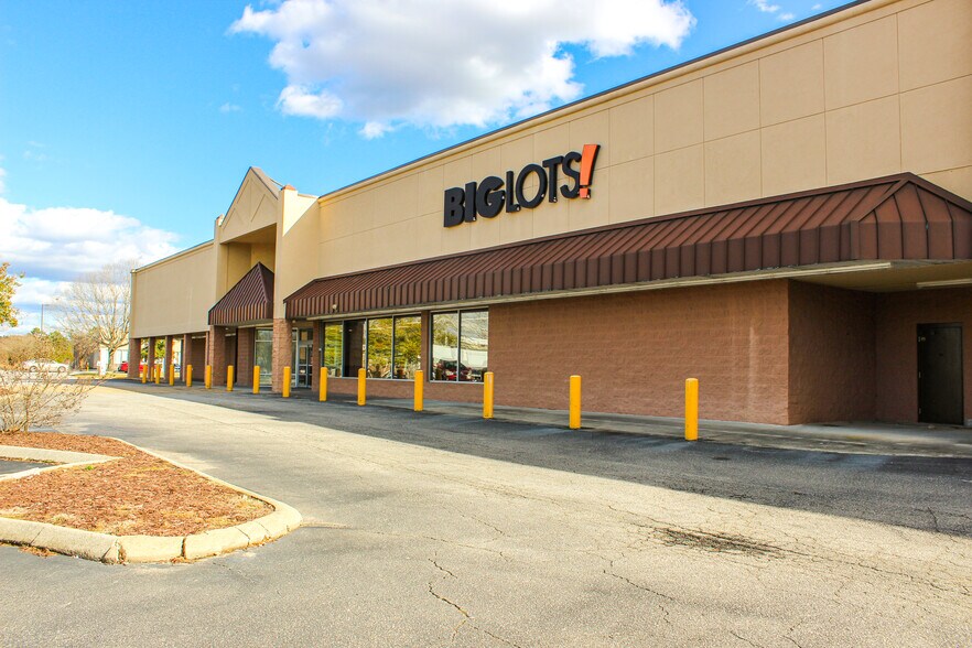 139 Westfield St, Hartsville, SC à louer - Photo du bâtiment - Image 1 de 2