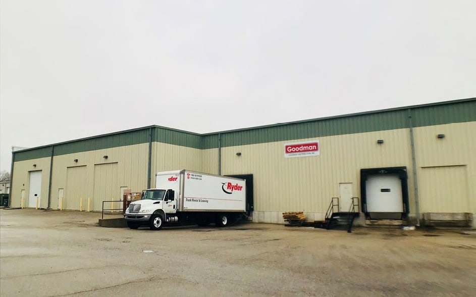 4772 McFarland Ct, McFarland, WI for lease - Building Photo - Image 2 of 2