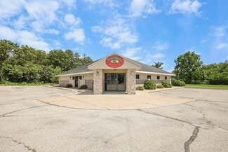 More details for 830 Oregon Center Dr, Oregon, WI - Retail for Sale