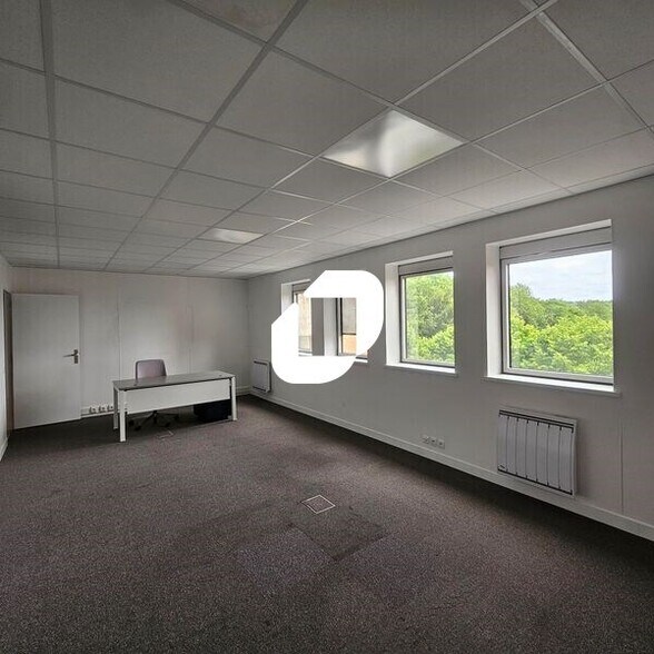 Office in Meudon for sale - Interior Photo - Image 3 of 11