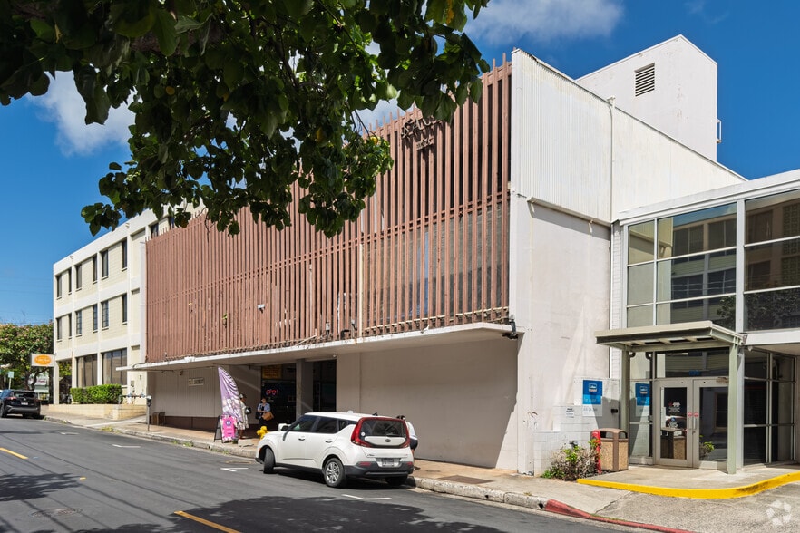 1126 12th Ave, Honolulu, HI for sale - Building Photo - Image 2 of 5