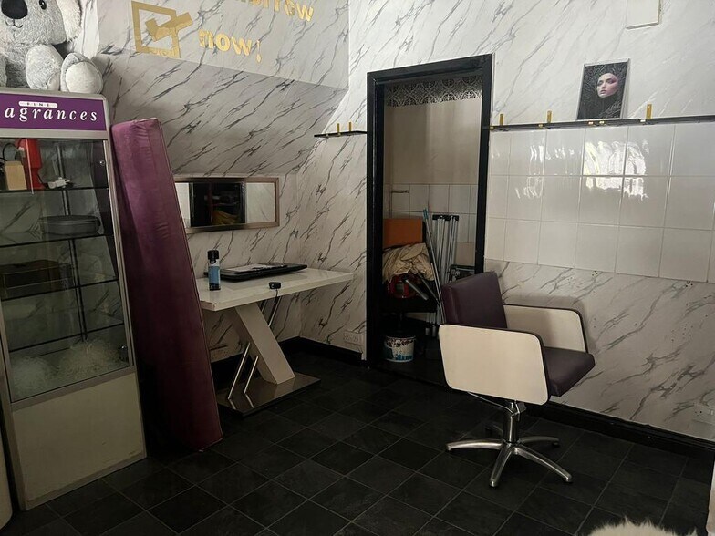 283 Westgate Rd, Newcastle Upon Tyne à louer - Photo du bâtiment - Image 3 de 6