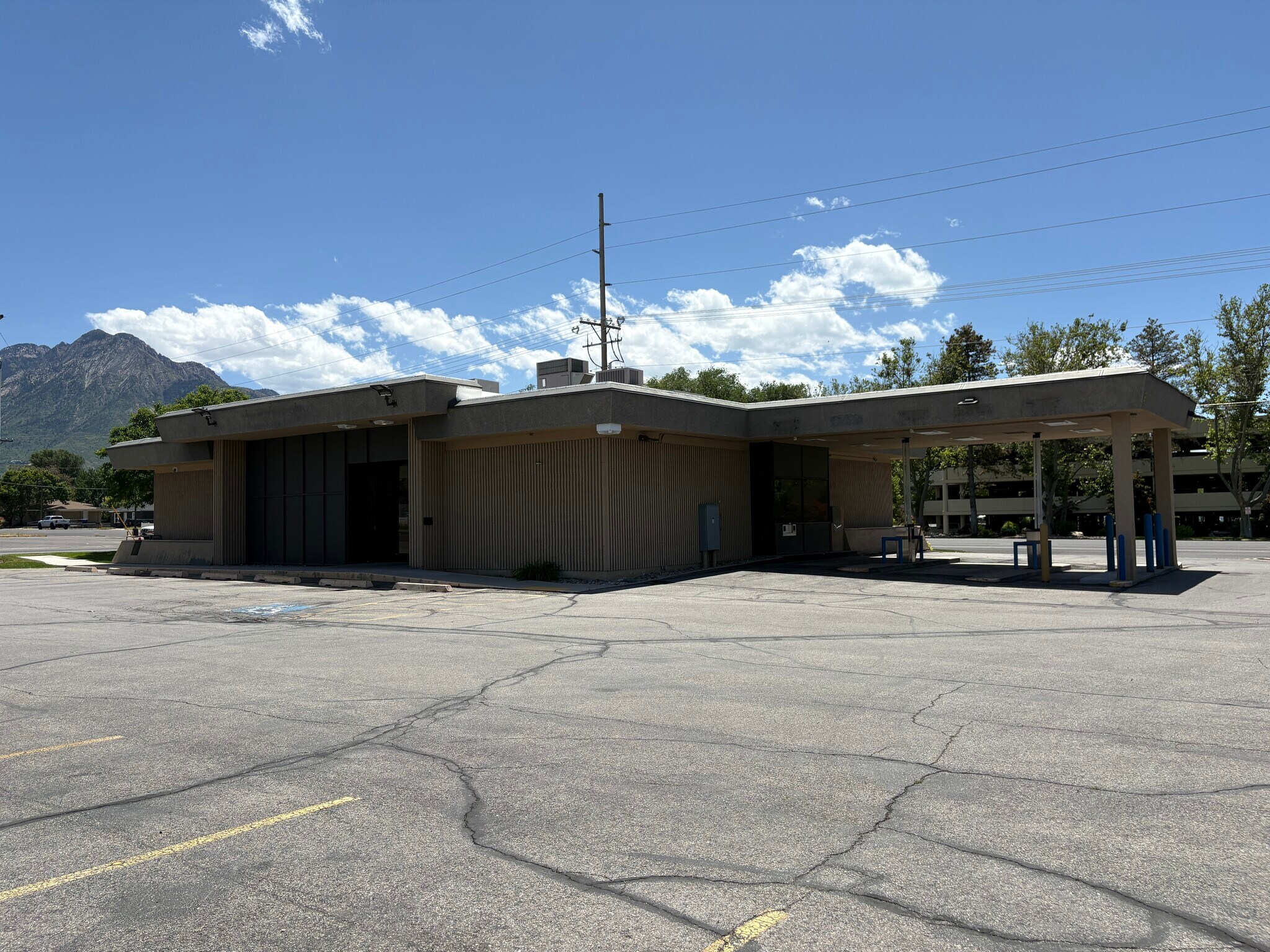 1285 E 3900 S, Salt Lake City, UT à vendre Photo du bâtiment- Image 1 de 8