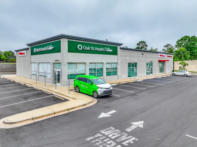 Plus de détails pour 3000 Rosa L Parks Ave, Montgomery, AL - Commerce de détail à vendre