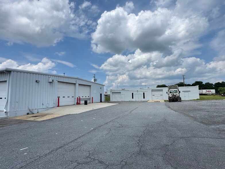 14515 Industry Dr, Hagerstown, MD for lease - Building Photo - Image 3 of 6