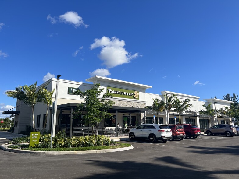 7607 Atlantic, Delray Beach, FL for lease - Building Photo - Image 1 of 8