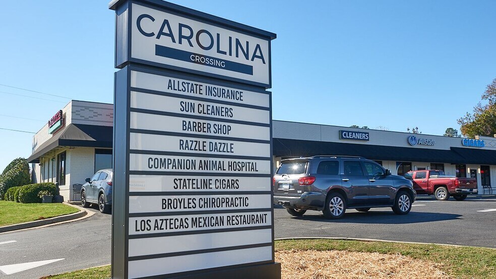 9931-9955 Charlotte Hwy, Fort Mill, SC à louer - Photo du bâtiment - Image 2 de 9