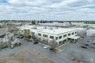 2440 Gold River Rd, Rancho Cordova, CA - AÉRIEN  Vue de la carte