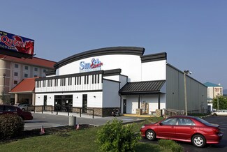 Plus de détails pour 2330 Parkway, Pigeon Forge, TN - Sports et divertissement à vendre