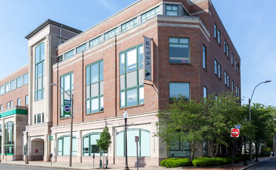 212 Elm St, Somerville, MA for lease - Building Photo - Image 2 of 7