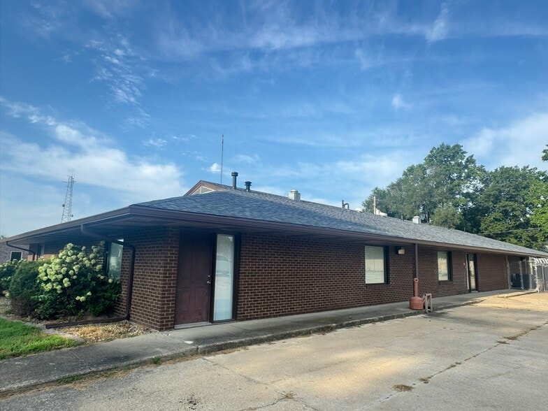 1501 N Water St, Decatur, IL à louer - Photo du bâtiment - Image 2 de 18