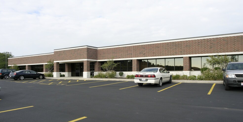 984 Keynote Cir, Brooklyn Heights, OH à louer - Autre - Image 2 de 2