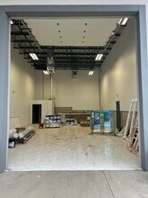 800 Race Rd, Essex, MD for lease Interior Photo- Image 1 of 2